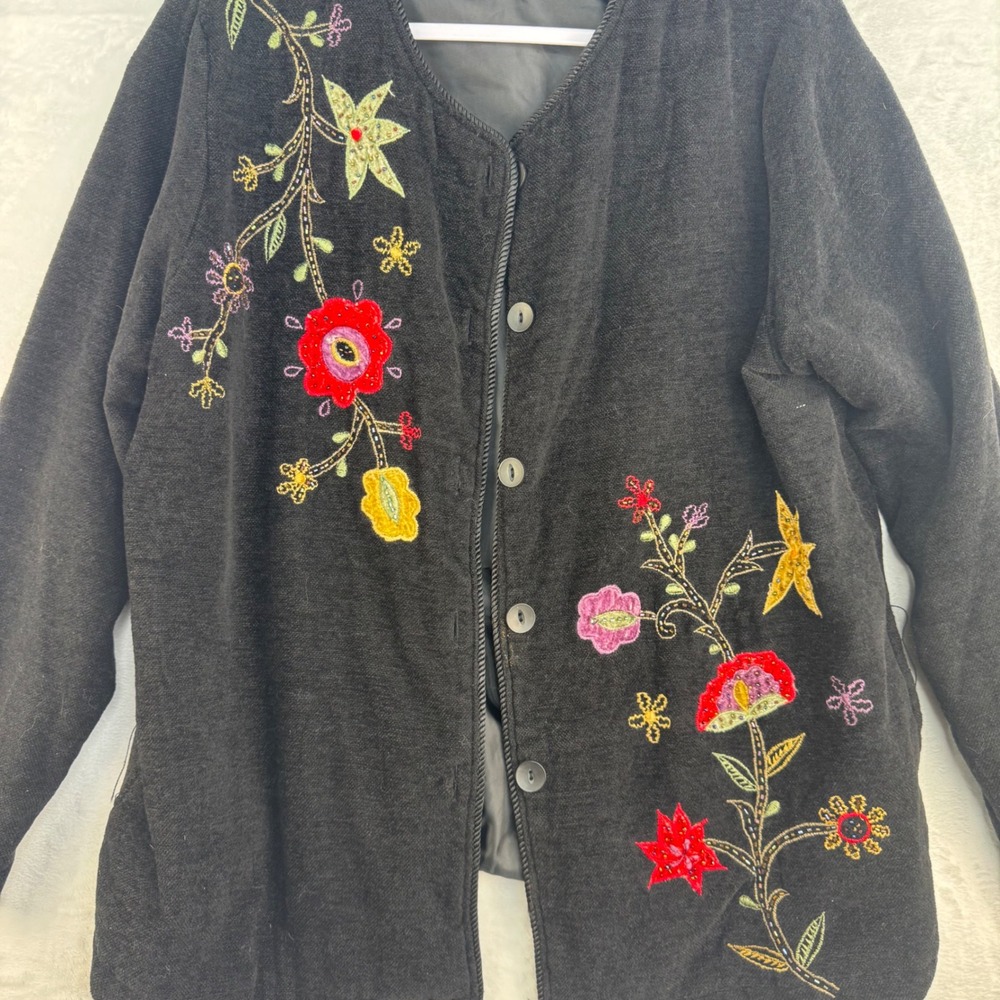 White Stag Womens Black Chenille Embroidered Floral Button Cardigan Jacket L - Picture 4 of 7